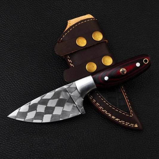 Damascus Steel Skinning Knife