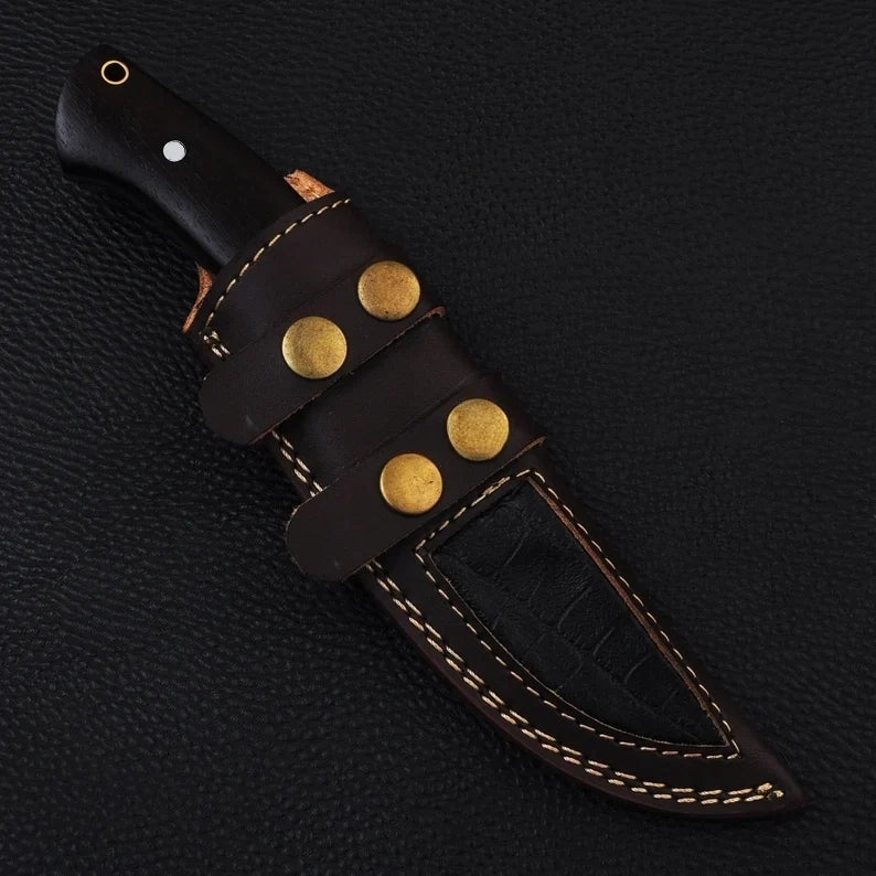 Damascus Steel Skinning Knife