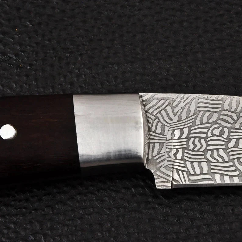 Damascus Steel Skinning Knife