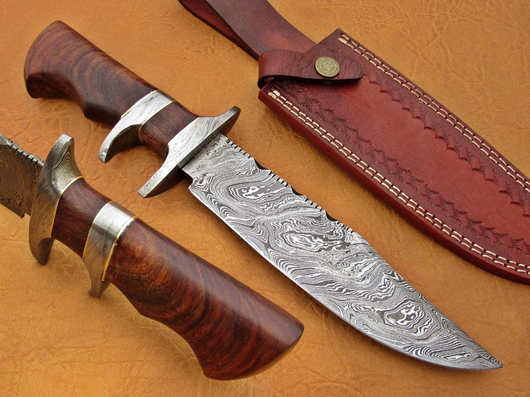 Damascus Steel Blade Bowie Handle Material Rose Wood